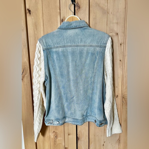 NEW POL Denim Jacket with Cream Sweater Cable Knit Sleeves - Picture 4 of 4